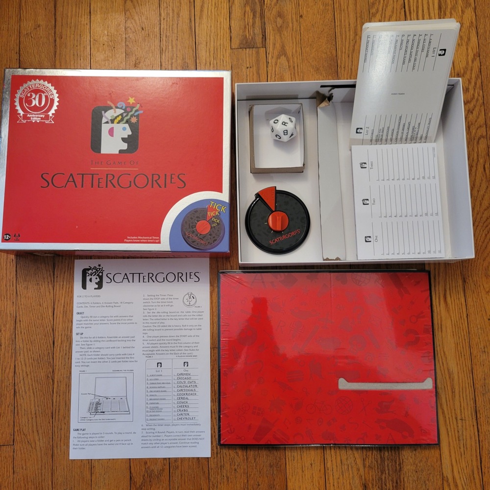 Scattergories 30th Anniversary COMPLETE Board Game 2021 Retro Family Night Gift - Picture 2 of 10